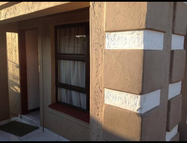 4 BEDROOM HOUSE FOR SALE IN NORTHDALE